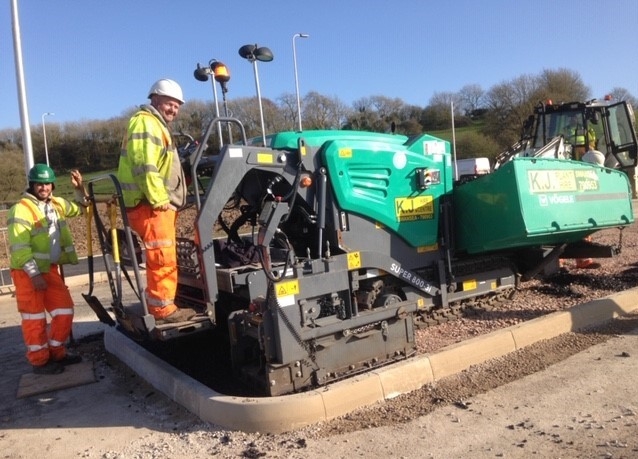 Vogele Super 800 3i Tracked Mini Paver
